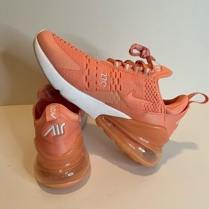 Nike Air Max 270 in Crimson Bliss in Size 7